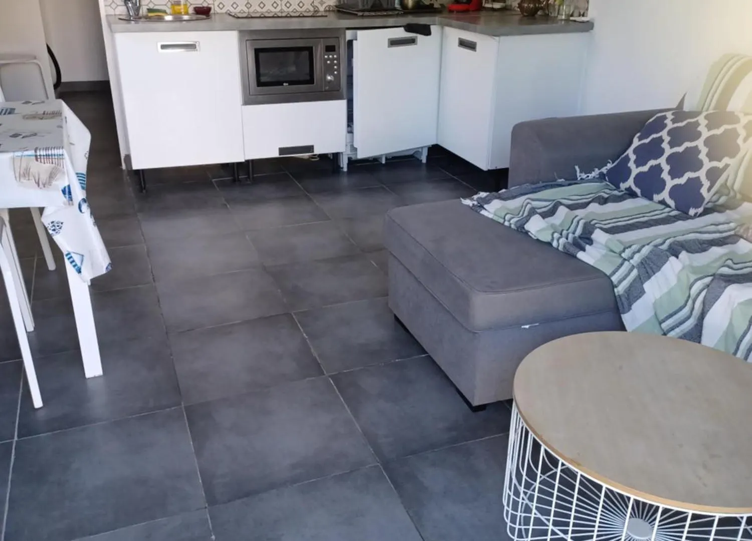 Love Room Option Jacouzzi A La Mer سا سيرْ سور مير بيت للعطل